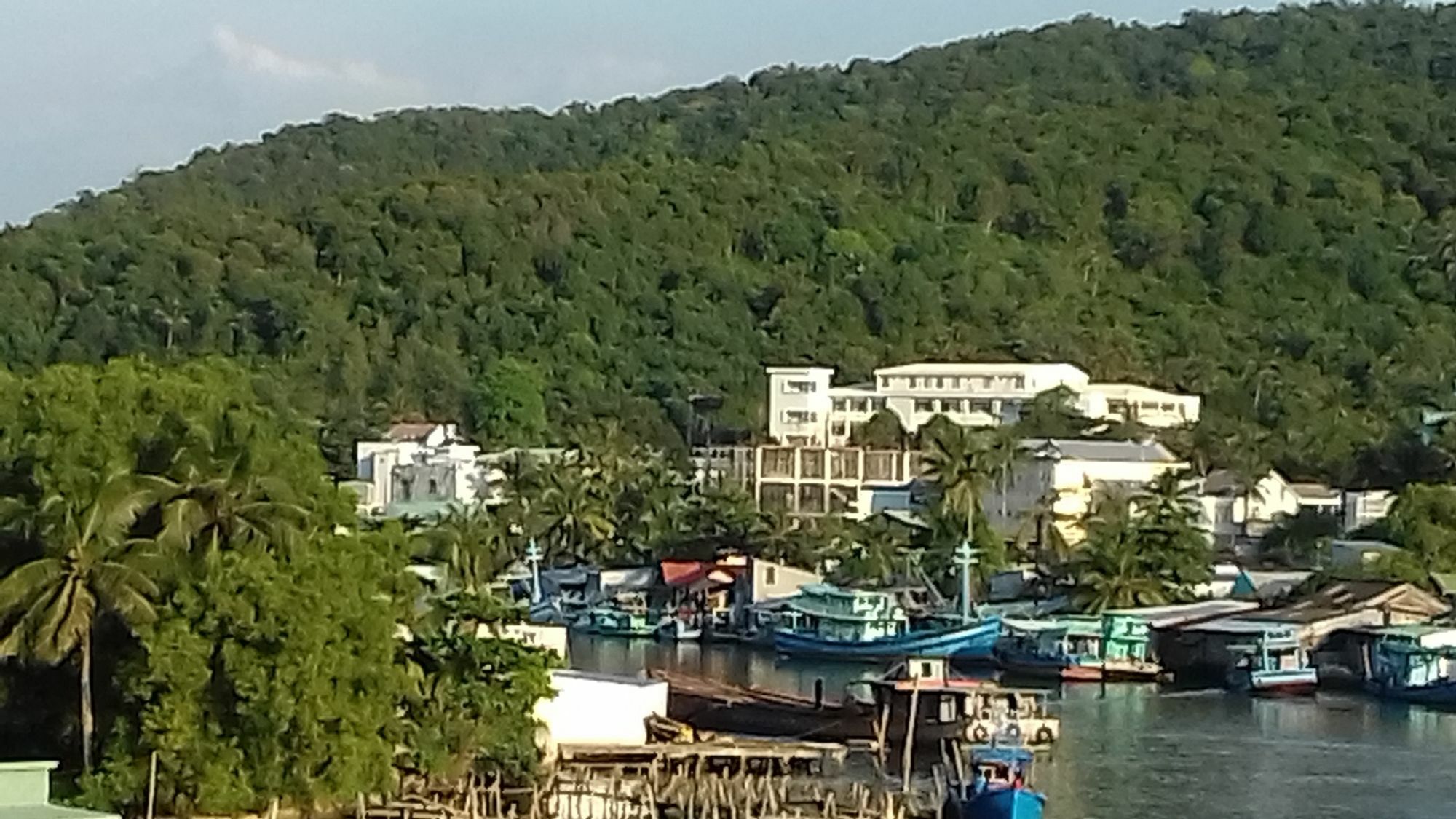 Phuong Dung Guesthouse Phu Quoc Esterno foto